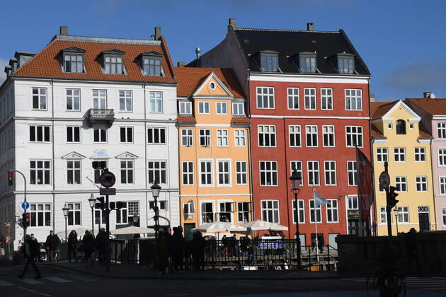 Copenhagen Denmark.06..March 2022 .Torits enjoy sun shine weather boat cruising enjoy food and drinks at cafe adn bars and restaurant on Nyhavn canal in danish capital. (Photo..Francis Dean Dean Pictures)