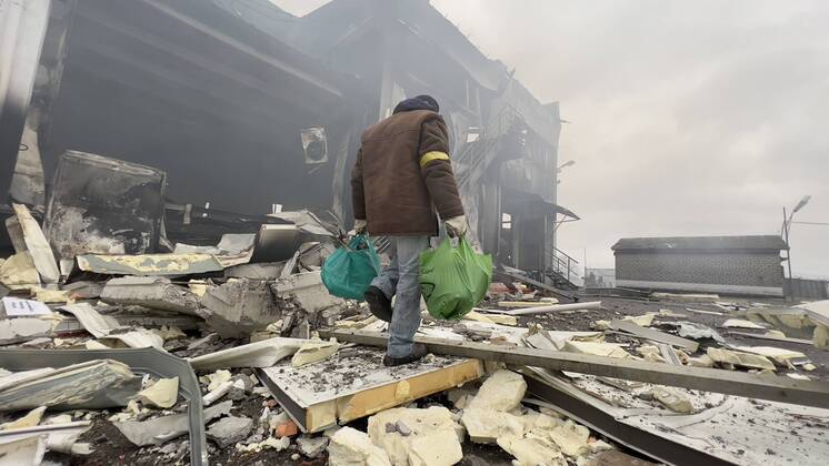 Bilder des Jahres 2022, News 03 März News Themen der Woche KW10 News Bilder des Tages The situation in city Hoholiv in Brovary Raion, east of Kyiv, Ukraine, after Russian missile shelling, during the Russian invasion, as Russia invaded Ukraine on February 24, pictured on March 13, 2022. (CTKxPhoto PavelxNemecek) CTKPhotoF202203131245701 