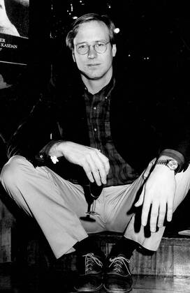 OSCARS. Bester Hauptdarsteller. Preisträger 1981-1990 WILLIAM HURT (March 20, 1950 - March 13, 2022) was an American actor who made it big in the 1981 neo-noir film Body Heat . He garnered three consecutive nominations for the Academy Award for Best Actor, for Kiss of the Spider Woman (1985), Children of a Lesser God (1986), and Broadcast News (1987), winning for the first of these. After a variety of character roles in the following decade, Hurt earned his fourth Academy Award nomination for his supporting performance in the crime thriller A History of Violence (2005). It was announced in May 2018 that Hurt had terminal prostate cancer. He died just a week before his 72nd birthday. FILE PHOTO SHOT: January 18, 1982, London, United Kingdom: WILLIAM HURT at the premiere of film Body H  - ZUMAg49_ 20060407_mda_g49_140 Copyright: xGlobexPhotosx