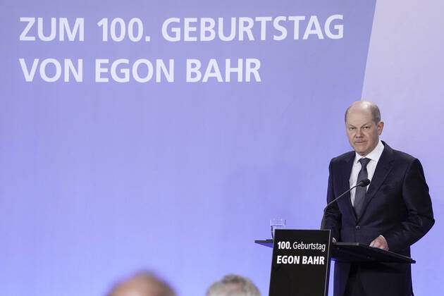Bilder des Jahres 2022, News 03 März News Themen der Woche KW11 News Bilder des Tages Friedrich Ebert Stiftung zum 100. Geburtstag von Egon Bahr Aktuell, 17.03.2022, Berlin, Bundeskanzler Olaf Scholz im Portrait bei der Wuerdigung des Lebenswerk von Egon Bahr in der Friedrich Ebert Stiftung in Berlin Berlin Berlin Deutschland