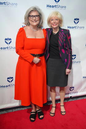 March 21, 2022, New York, NY, USA: CYNTHIA MCFADDEN and LESLEY STAHL attend the 2022 HeartShare Spring Gala,.The Ziegfeld Ballroom NYC.March 21, 2022. New York USA - ZUMAms4_ 20220321_zaf_ms4_007 Copyright: xSoniaxMoskowitzxGordonx