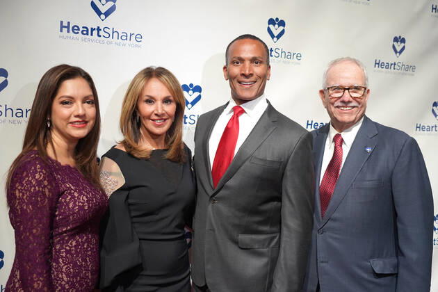 March 21, 2022, New York, NY, USA: INES ROSALES, ROSANA SCOTTO, MIKE WOODS, and WILLIAM GUARINELLO attend the 2022 HeartShare Spring Gala,.The Ziegfeld Ballroom NYC.March 21, 2022. New York USA - ZUMAms4_ 20220321_zaf_ms4_011 Copyright: xSoniaxMoskowitzxGordonx
