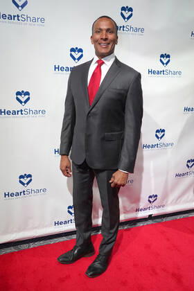 March 21, 2022, New York, NY, USA: MIKE WOODS attends the 2022 HeartShare Spring Gala,.The Ziegfeld Ballroom NYC.March 21, 2022. New York USA - ZUMAms4_ 20220321_zaf_ms4_019 Copyright: xSoniaxMoskowitzxGordonx