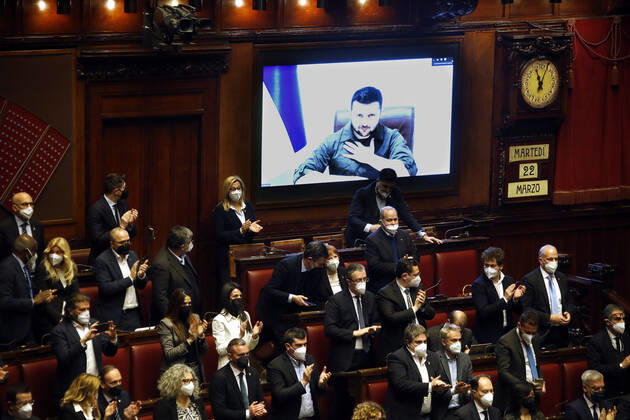 Bilder des Jahres 2022, News 03 März News Themen der Woche KW12 News Bilder des Tages The President of the Republic of Ukraine Volodymyr Zelensky in video, during his speech at the Italian Parliament. Rome (Italy), March 22nd 2022 Photo Samantha Zucchi Insidefoto SamanthaxZucchi