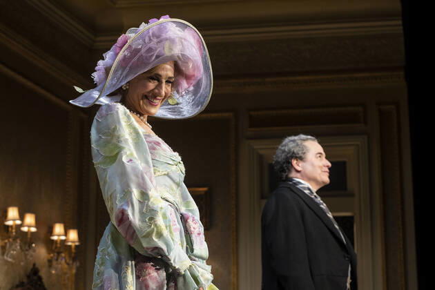 Bilder des Jahres 2022, Entertainment 03 März Entertainment Themen der Woche KW13 NY: Opening night for Plaza Suite by Neil Simon Sarah Jessica Parker and Matthew Broderick during the opening night curtain call for Plaza Suite by Neil Simon at Hudson Theatre New York New York United States Copyright: LevxRadin