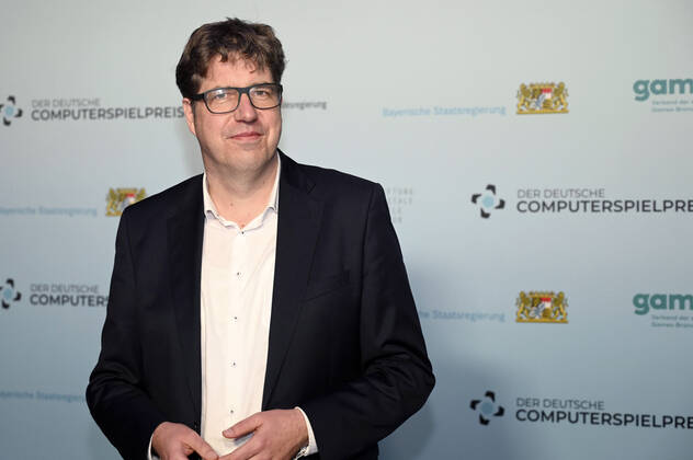 Michael Kellner bei der Verleihung des Deutschen Computerspielpreises 2022 in der TonHalle. München, 31.03.2022
