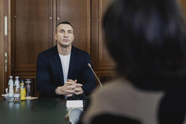 Bilder des Jahres 2022, News 04 April News Themen der Woche KW13 Annalena Baerbock (Buendnis 90 Die Gruenen), Bundesaussenministerin, trifft eine ukrainische Delegation mit Wladimir Klitschko zu einem Gespraech in Berlin, 01.04.2022. Berlin Germany Copyright: xFlorianxGaertnerx
