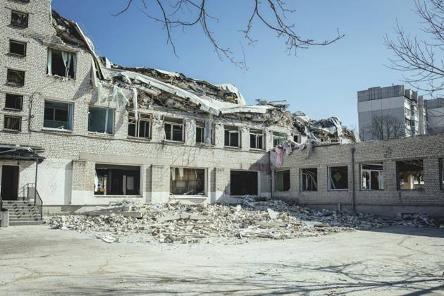 25. Schule, die am 4. März um 9:30 h durch einen russischen Raketenangriff zerstört wurde, Schytomir, Ukraine, Europa Copyright: imageBROKER FlorianxBachmeier iblfba08195426.jpg