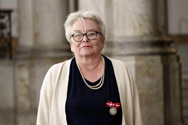 1. tandklinikassistent i Tandplejen Aarhus Birgitte Skydt Soendergaard, AAbyhoej, takkede for Fortjenstmedaljen ved den Offentlige audiens paa Christiansborg Slot, mandag den 4. april 2022 , Copenhagen Copyright: KeldxNavntoft KeldxNavntoftx COP10552 spdk20220404-145402-L