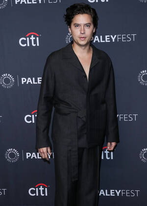 2022 PaleyFest LA - The CW s Riverdale American actor Cole Sprouse arrives at the 2022 PaleyFest LA - The CW s Riverdale held at the Dolby Theatre on April 9, 2022 in Hollywood, Los Angeles, California, United States. Dolby Theatre, Hollywood, Los Angeles, California California United States Copyright: xImagexPressxAgencyx originalFilename: collin-2022pale220410_npNbw
