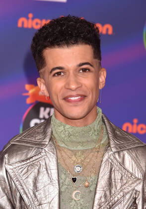 SANTA MONICA, CA - APRIL 9: Jordan Fisher at the 2022 Nickelodeon Kids Choice Awards at the Barker Hangar in Santa Monica, California on April 9, 2022. Copyright: xJeffreyxMayer JTMPhotosx