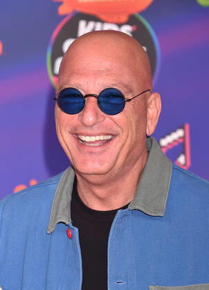 SANTA MONICA, CA - APRIL 9: Howie Mandel at the 2022 Nickelodeon Kids Choice Awards at the Barker Hangar in Santa Monica, California on April 9, 2022. Copyright: xJeffreyxMayer JTMPhotosx