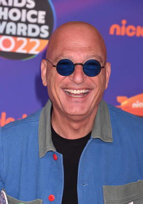 SANTA MONICA, CA - APRIL 9: Howie Mandel at the 2022 Nickelodeon Kids Choice Awards at the Barker Hangar in Santa Monica, California on April 9, 2022. Copyright: xJeffreyxMayer JTMPhotosx
