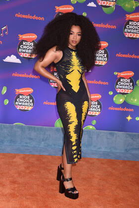 SANTA MONICA, CA - APRIL 9: Chloe Bailey at the 2022 Nickelodeon Kids Choice Awards at the Barker Hangar in Santa Monica, California on April 9, 2022. Copyright: xJeffreyxMayer JTMPhotosx