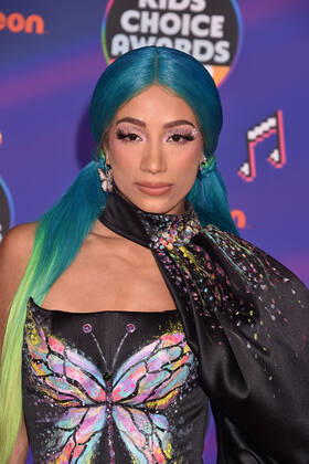 SANTA MONICA, CA - APRIL 9: Sasha Banks at the 2022 Nickelodeon Kids Choice Awards at the Barker Hangar in Santa Monica, California on April 9, 2022. Copyright: xJeffreyxMayer JTMPhotosx