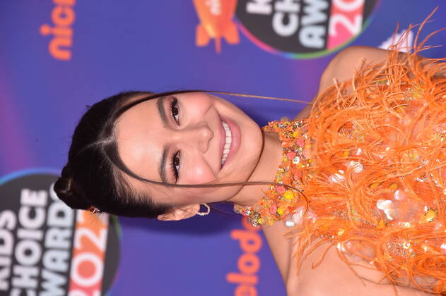 SANTA MONICA, CA - APRIL 9: Miranda Cosgrove at the 2022 Nickelodeon Kids Choice Awards at the Barker Hangar in Santa Monica, California on April 9, 2022. Copyright: xJeffreyxMayer JTMPhotosx