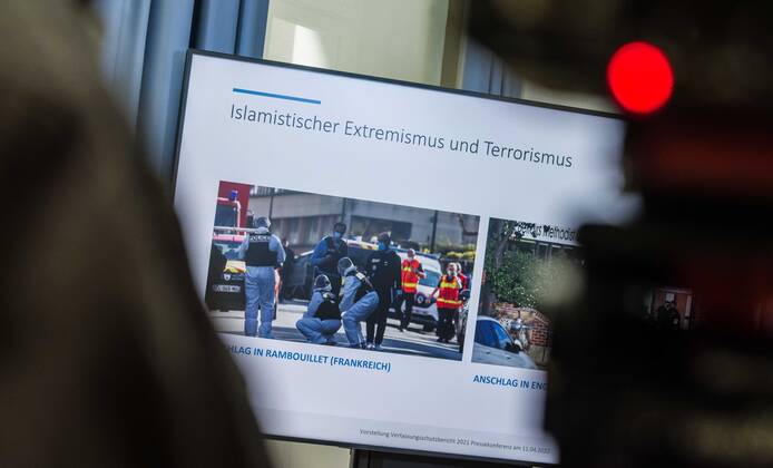April 11, 2022, Munich, Bavaria, Germany: The Bavarian Verfassungsschutz (Secret Service, Office for the Protection of the Constitution) released the 2021 report detailing threats to the state of Bavaria and the country. Over the past years, conspiracy theorists, new age and wellness extremists, right-extremists, and various enemies of democracy have taken a leading role against the German state and society, with imagery such as the August 2020 storming of the Reichstag and May 2020 3,000 Corona rebels demonstrating at Marienplatz in Munch associated with it. Numerous participants in that storming come from the Bavarian scene and are radicalizing at increasing rates. Munich Germany - ZUMAb160 20220411_zbp_b160_019 Copyright: xSachellexBabbarx