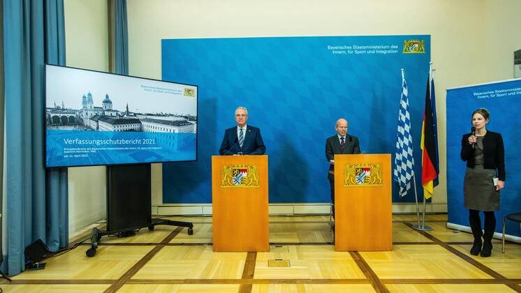 April 11, 2022, Munich, Bavaria, Germany: BURKHARD KOERNER (Burkhard Ko¶rner) Praesident of the Bavarian Verfassungsschutz with JOACHIM HERRMANN, Interior Minister of the State of Bavaria. The Bavarian Verfassungsschutz (Secret Service, Office for the Protection of the Constitution) released the 2021 report detailing threats to the state of Bavaria and the country. Over the past years, conspiracy theorists, new age and wellness extremists, right-extremists, and various enemies of democracy have taken a leading role against the German state and society, with imagery such as the August 2020 storming of the Reichstag and May 2020 3,000 Corona rebels demonstrating at Marienplatz in Munch associated with it. Numerous participants in that st - ZUMAb160 20220411_zbp_b160_045 Copyright: xSachellexBabbarx