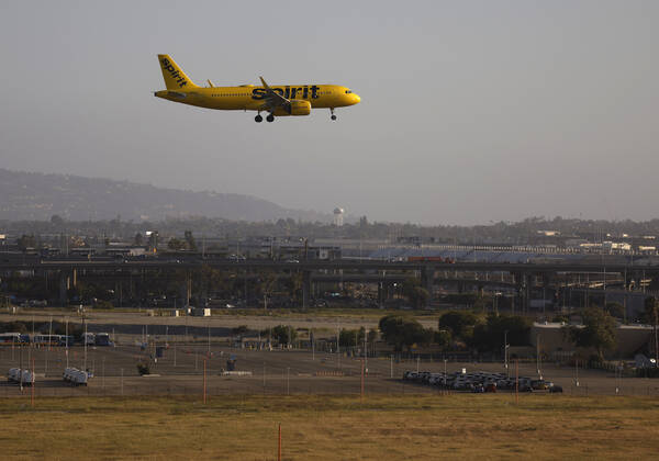 April 12, 2022, Los Angeles, California, USA: A Spirit Airlines Airbus A320 aircraft arrives at Los Angeles International Airport, known as LAX. Los Angeles USA - ZUMA 20220412_mda_a97_205 Copyright: xK.C.xAlfredx