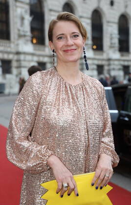 Romy Gala 2022 Wien, 23. 04. 2022 Caroline PETERS mit Mann