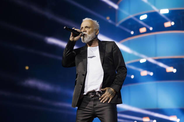 Sänger Nino de Angelo bei das große Schlagerfest XXL in der Lanxess-Arena. Köln, 23.04.2022 NRW Deutschland Copyright: xChristophxHardtx