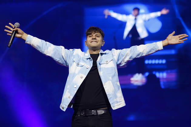 Schlagersänger Julian Reim bei das große Schlagerfest XXL in der Lanxess-Arena. Köln, 23.04.2022 NRW Deutschland Copyright: xChristophxHardtx