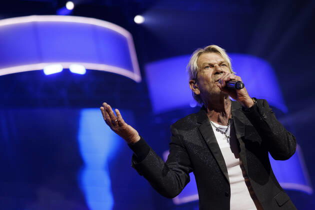 Popsänger Matthias Reim bei das große Schlagerfest XXL in der Lanxess-Arena. Köln, 23.04.2022 NRW Deutschland Copyright: xChristophxHardtx