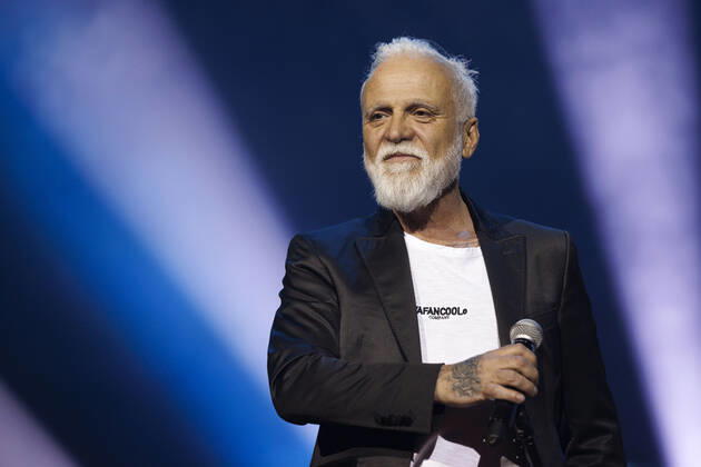 Sänger Nino de Angelo bei das große Schlagerfest XXL in der Lanxess-Arena. Köln, 23.04.2022 NRW Deutschland Copyright: xChristophxHardtx