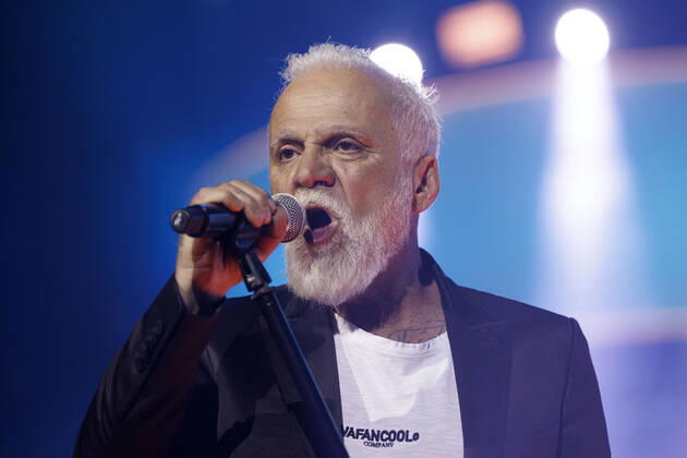 Sänger Nino de Angelo bei das große Schlagerfest XXL in der Lanxess-Arena. Köln, 23.04.2022 NRW Deutschland Copyright: xChristophxHardtx