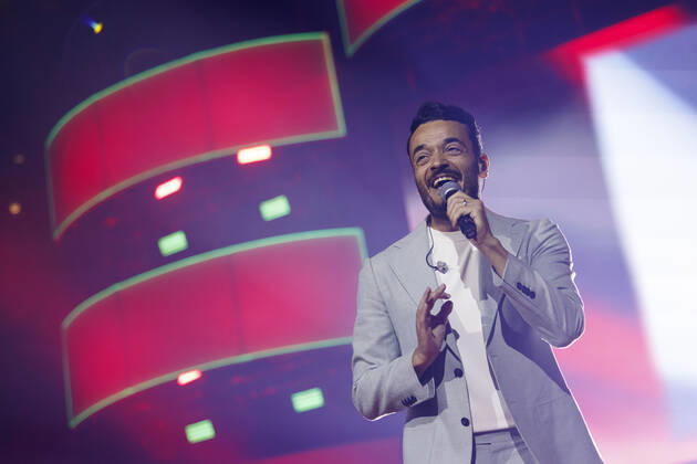 Sänger Giovanni Zarrella bei das große Schlagerfest XXL in der Lanxess-Arena. Köln, 23.04.2022 NRW Deutschland Copyright: xChristophxHardtx