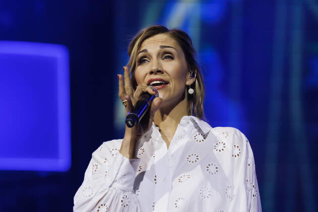 Sängerin Anna-Maria Zimmermann bei das große Schlagerfest XXL in der Lanxess-Arena. Köln, 23.04.2022 NRW Deutschland Copyright: xChristophxHardtx