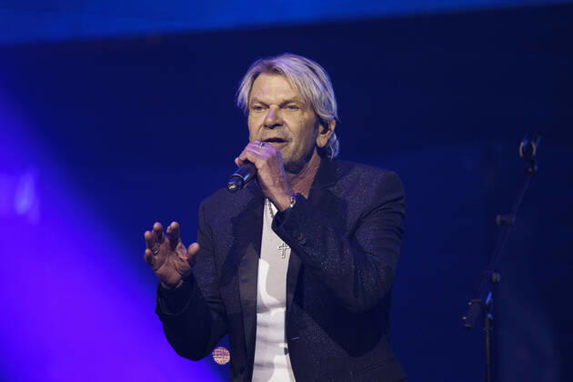 Popsänger Matthias Reim bei das große Schlagerfest XXL in der Lanxess-Arena. Köln, 23.04.2022 NRW Deutschland Copyright: xChristophxHardtx