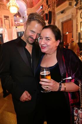 23.04.2022, Wiener Hofburg, ROMY - Film- u. TV-Preis, Gala-Verleihung des Fernseh-Preises von ORF u. KURIER im Bild: Philipp Hochmair, Maria Happel, ROMY - Film- u. TV-Preis
