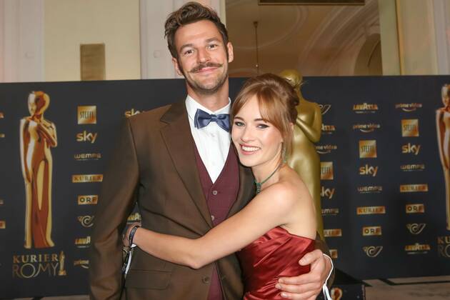 23.04.2022, Wiener Hofburg, ROMY - Film- u. TV-Preis, Gala-Verleihung des Fernseh-Preises von ORF u. KURIER im Bild: Paul Pizzera, Valerie Huber, ROMY - Film- u. TV-Preis