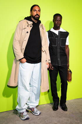 April 26, 2022, London, United Kingdom: Ben Gorham and Ib Kamara attend the Photocall at the International Woolmark Prize 2022 FINAL in London. London United Kingdom - ZUMAs197 20220426_zaa_s197_125 Copyright: xLoredanaxSangiulianox