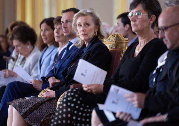 Bilder des Jahres 2022, Entertainment 04 April Entertainment Themen der Woche KW17 Entertainment Bilder des Tages Flemish Minister of Welfare Wouter Beke and Princess Astrid of Belgium pictured during the presentation of the scientific prizes for the year 2022 of the Queen Elisabeth Medical Foundation (FMRE - GSKE), in Brussels, Thursday 28 April 2022. The scientific prizes aim to support Belgian researchers in the field of neurosciences. Several projects have been selected by the Board of Directors of the foundation, on the proposal of its Scientific Committee.  BENOITxDOPPAGNE 34311903