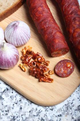 chorizo , 2939983.jpg, appetizer, background, buffet, chorizo, close-up, cooking, cuisine, culinary, cut, eat, fat, food, gastronomy, gourmet, lunch, meat, peppered, pork, red, restaurant, sausage, sliced, slices, smoked, spain, spanish, spiced, pepper, garlic, wood, chillie,