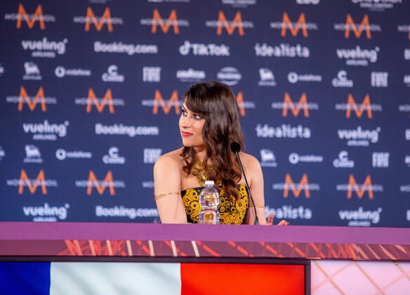 Eurovision Song Contest 2022 Sterenn Diridollou of AHEZ band Alvan &amp; Ahez (Fulenn) France during the Eurovision Song Contest 2022, artists press conference, on 05 May 2022, at Pala Alpitour in Turin, Italy. Turin Italy  Copyright: xNderimxKacelix originalFilename: livemedia-eurovisi220505_npY4K.jpg