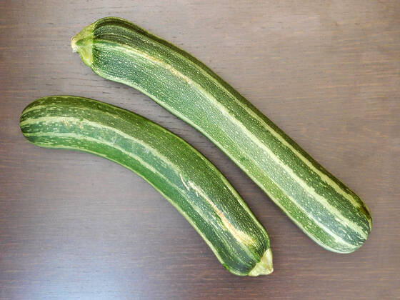 zucchini , 26232118.jpg, italian, vegan, eating, produce, raw, courgette, ingredient, top view, overhead, food, market, autumn, fresh, veggies, pumpkin, garden, farmer, background, healthy, wooden, green, harvest, summer, agriculture, eco, supermarket, local, vegetables, seasonal, bio, zucchini, rustic, squash, wood, diet, organic, table, farm, vegetarian, fall, farming, above, basket,
