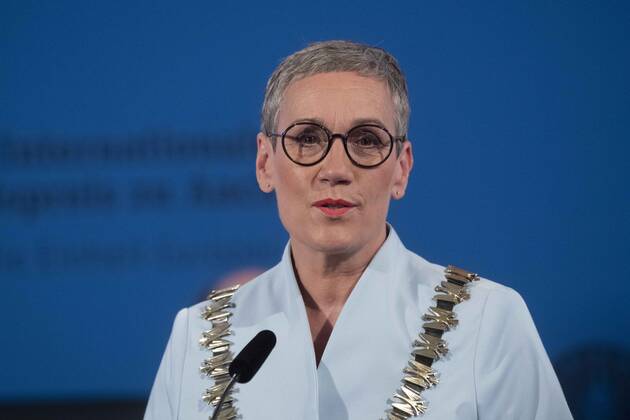 Sibylle KEUPEN, Oberbuergermeisterin der Stadt Aachen, bei ihrer Ansprache Internationaler Karlspreis der Stadt Aachen, Verleihung im Rathaus der Stadt Aachen am 26.05.2022.