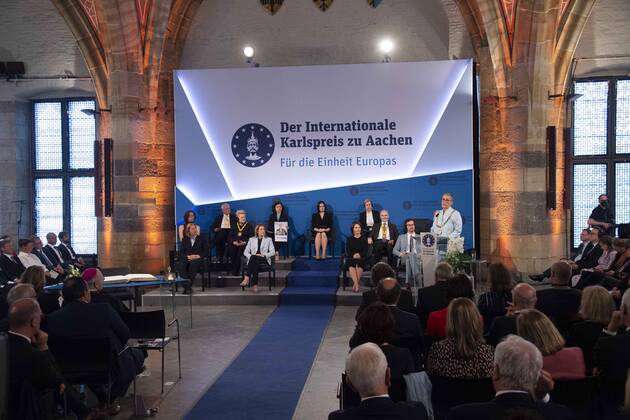 Uebersicht ueber den Kroenungssaal, Internationaler Karlspreis der Stadt Aachen, Verleihung im Rathaus der Stadt Aachen am 26.05.2022.