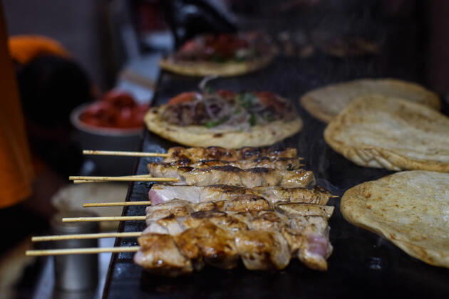 Greece: Popular street food Souvlaki prices soar under inflation A cook prepares the traditional street food Souvlaki in a restaurant. The price of Greece s most popular street food soar, as inflation has increased to around 10.7 percent in May from 10.2 percent in April, reaching its highest level in 28 years. Athens Greece Copyright: DimitrisxAspiotis