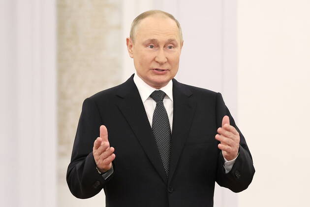 MOSCOW, RUSSIA - JUNE 12, 2022: Russia s President Vladimir Putin speaks at a ceremony to present government awards for distinguished achievements in science, technology, arts and human rights for 2021 and Hero of Labour gold medals, in the Moscow Kremlin, on Russia Day. Sergei Savostyanov TASS  TS134F60