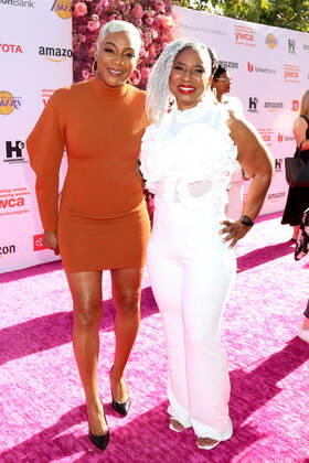 June 14, 2022, Los Angeles, CA, USA: LOS ANGELES - JUN 14: Tiffany Haddish, Thyonne Gordon at the 2022 YWCA Greater Los Angeles Phenomenal Woman Awards at the You Tube Theater on June 14, 2022 in Los Angeles, CA Los Angeles USA - ZUMAb170 20220614_zap_b170_001 Copyright: xKayxBlakex