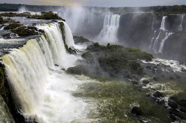 Iguacu Wasserfälle, Detailansicht, die größten Wasserfälle der Erde, Foz do Iguaçu, Brasilien, Südamerika Copyright: imageBROKER/IngoxSchulz ibxisb08327555