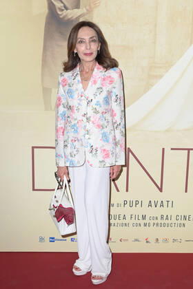 June 16, 2022, Rome, Italy: Maria Rosaria Omaggio attends the red carpet of the premiere of the movie Dante at the Auditorium della Conciliazione. Rome Italy - ZUMAs197 20220616_zaa_s197_328 Copyright: xMarioxCartellix