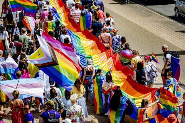 2022-06-18 12:34:57 ROTTERDAM - The Pride March traditionally moves through the city during Pink Saturday. This year s event will be held in Rotterdam with a march, information market and performances that reflect on the emancipation of the LGBTQ+ community. ANP ROBIN UTRECHT netherlands out - belgium out