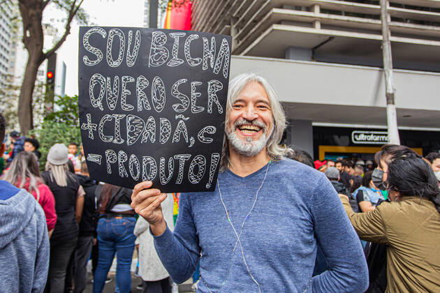 SÃO PAULO, SP - 19.06.2022: PARADA LGBT - 26th São Paulo LGBT+ Pride Parade. Parade of electric trios and parade goers (lesbians, gays, bisexuals, transsexuals, transvestites, queer, intersex and asexuals). Avenida Paulista, São Paulo, June 19, 2022. x2222816x VanxCampos