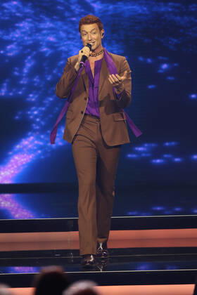 Deutscher Filmpreis 2022 Laudator BESTE KAMERA und BILDGESTALTUNG Daniel Donskoy bei der Verleihung der Lola - Deutscher Filmpreis 2022 im Palais am Funkturm in Berlin 24.06.2022 Copyright: xEventpressx