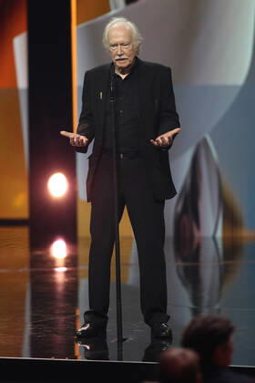 Deutscher Filmpreis 2022 Preisträger EHRENPREIS Jürgen Jürges bei der Verleihung der Lola - Deutscher Filmpreis 2022 im Palais am Funkturm in Berlin 24.06.2022 Copyright: xEventpressx